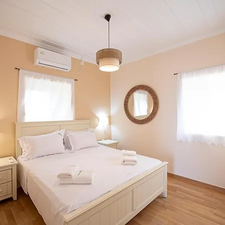 Dervisia Stone House 2 *